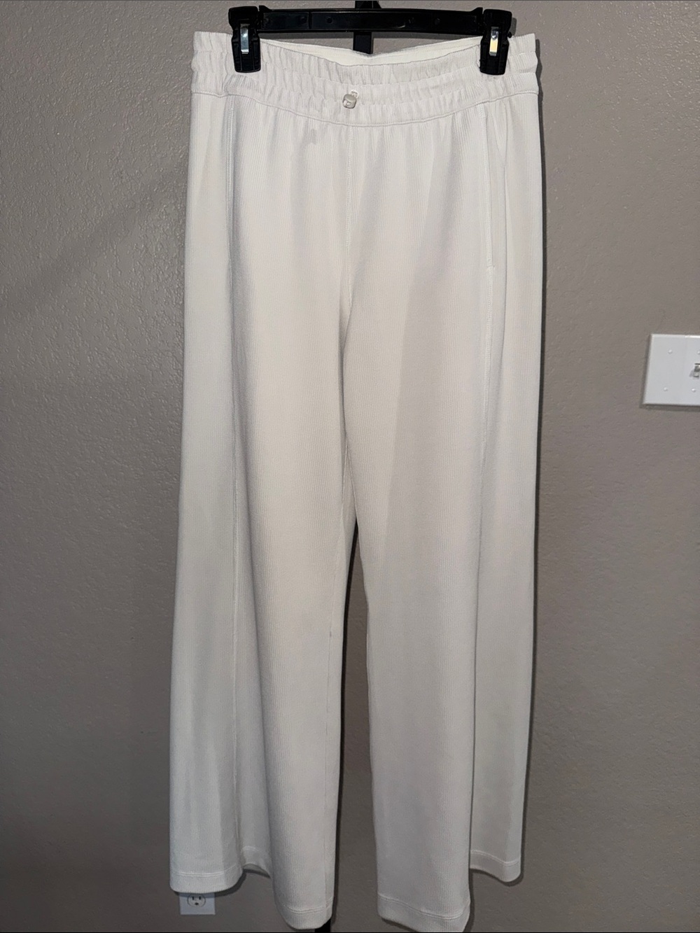 Lululemon Ribbed Softstreme Wide-Leg Pull-On Pants size 8